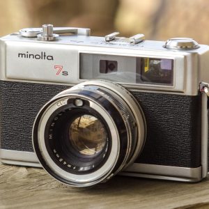 Máy ảnh film Minolta 7S